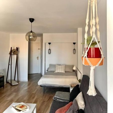 Acogedor Estudio 650 M De Playa Фуeнхирола Екстериор снимка