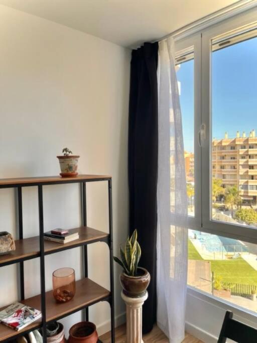 Acogedor Estudio 650 M De Playa Фуeнхирола Екстериор снимка