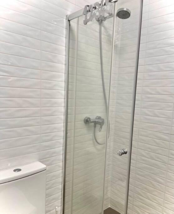 Acogedor Estudio 650 M De Playa Фуeнхирола Екстериор снимка