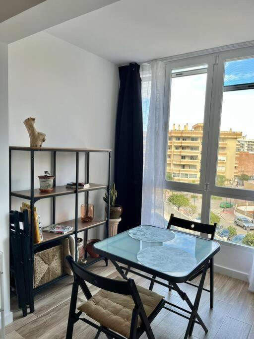 Acogedor Estudio 650 M De Playa Фуeнхирола Екстериор снимка